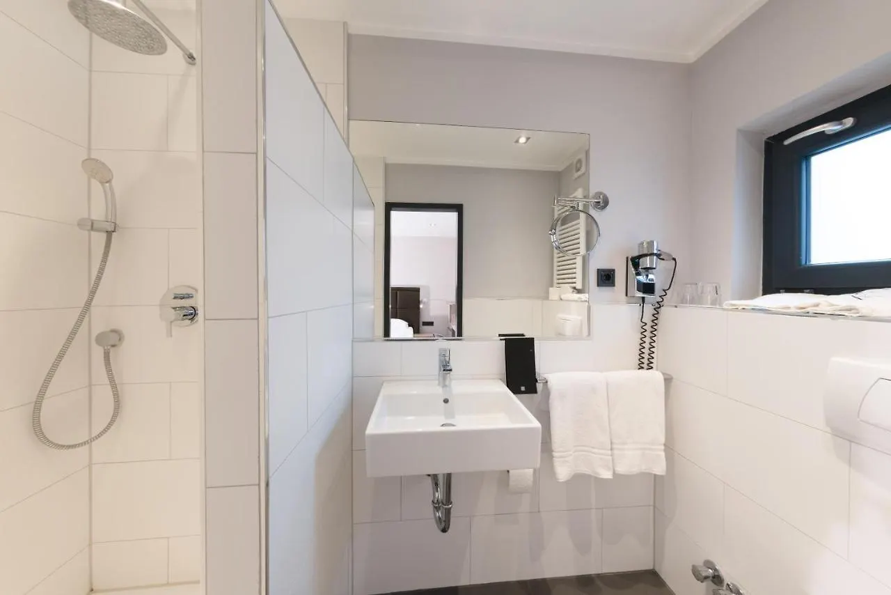 פרנקפורט Hotel Cult Frankfurt City 4*,  גרמניה